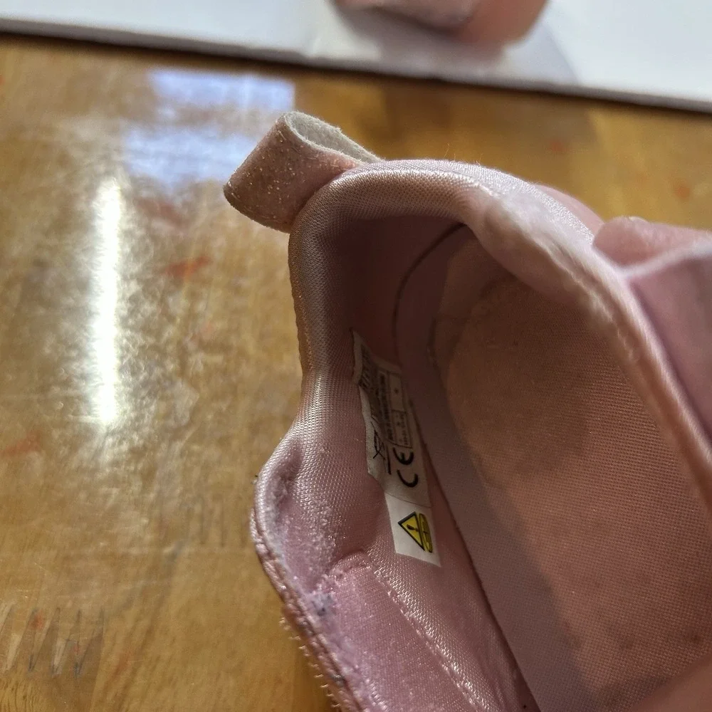 Skechers Twinkle Toes Pink Glitter Butterfly Toddler Sneakers - Size 5